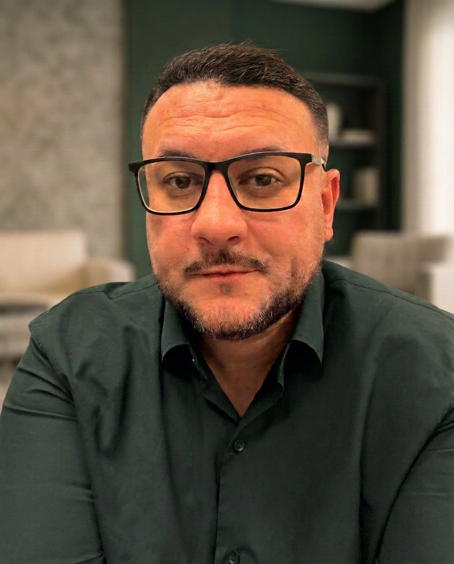 Leandro Praia, psicólogo